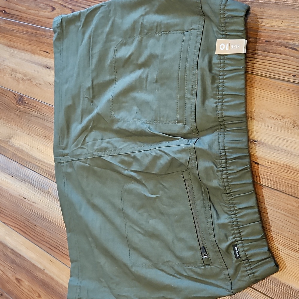 NEW Cargo Green Prana double peak skort - Picture 6 of 11